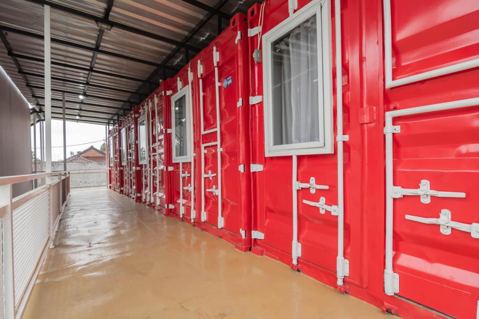 Reddoorz Plus Near Lembang Park & Zoo Εξωτερικό φωτογραφία