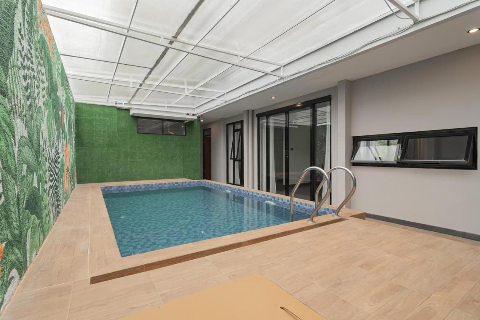 Reddoorz Plus Near Lembang Park & Zoo Εξωτερικό φωτογραφία